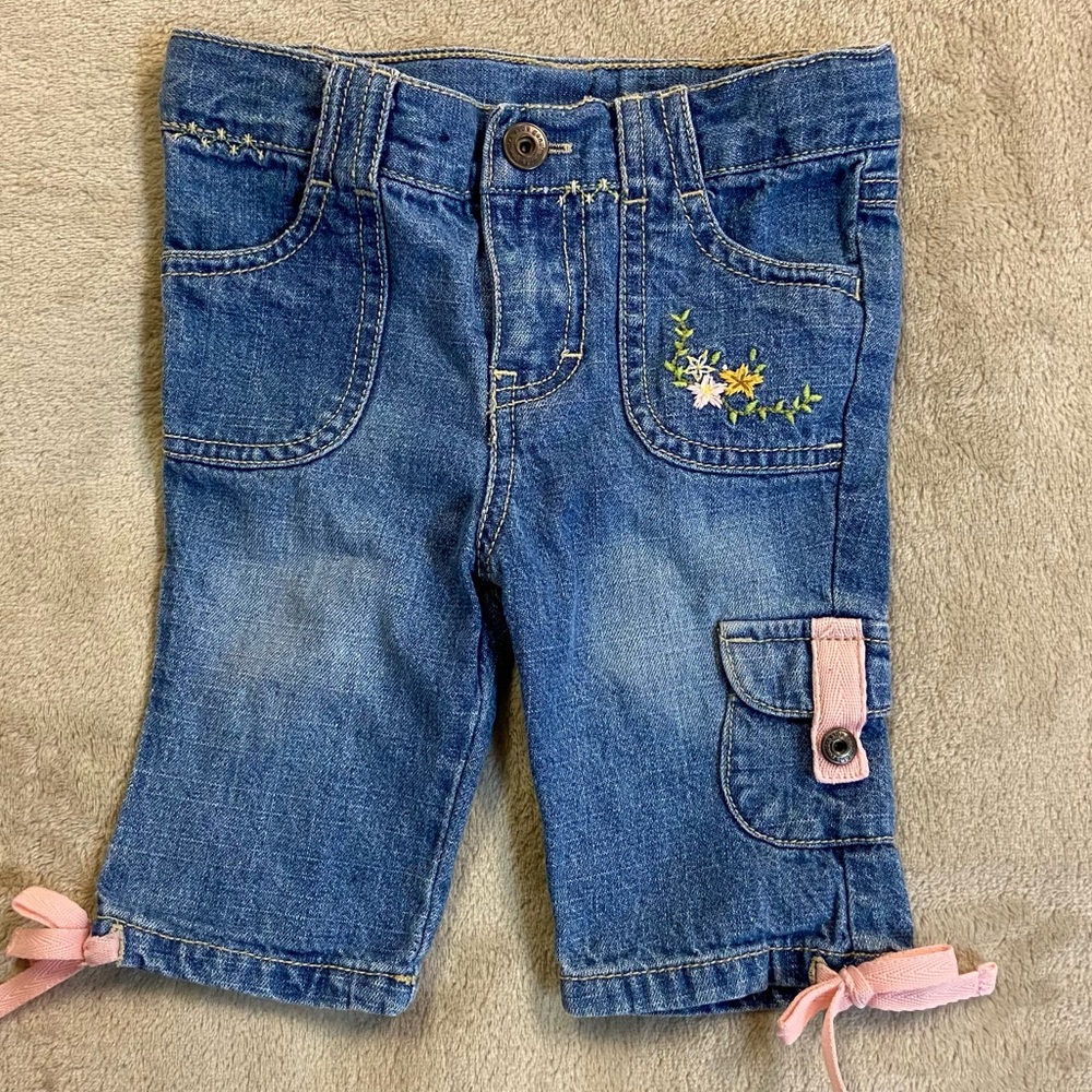 Genuine kids by Oshkosh 12 month Jean Capris🦚